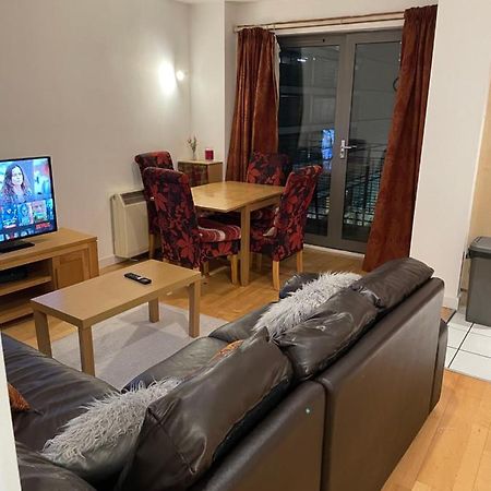 Bigkings 2 Bedroom Apt With Free Parking Beside Piccadilly In Central مانشستر المظهر الخارجي الصورة